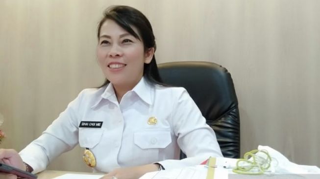 Wali Kota Singkawang Tjhai Chui Mie Berduka Kadisbud Meninggal