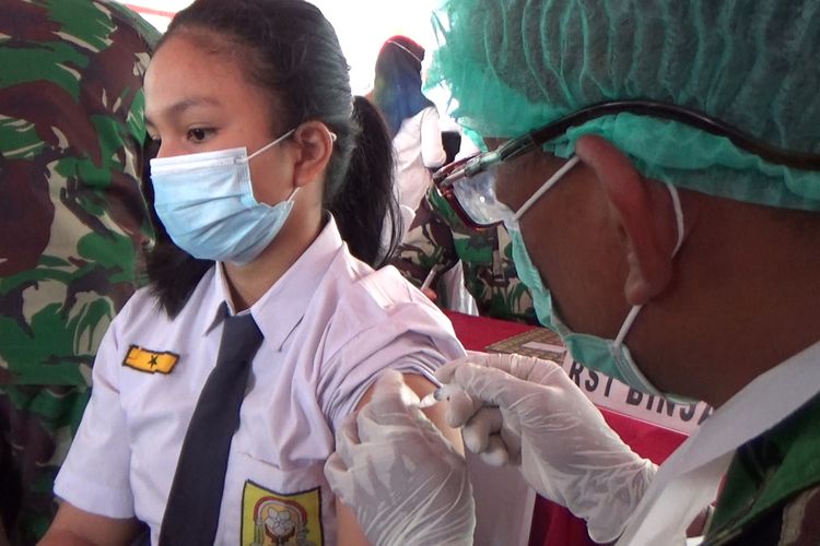 Persiapan Kembali Ke Sekolah, Pemerintah Percepat Vaksinasi Anak Usia 12-17 Tahun
