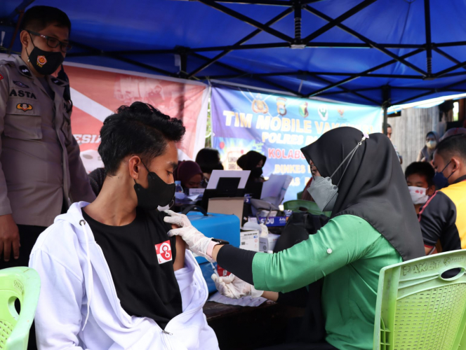 Satgas Covid-19 Gencarkan Vaksinasi ke Dusun