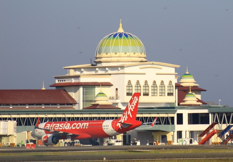 Bandara SIM Buka Posko Nataru, Pastikan Penumpang Patuhi Prokes