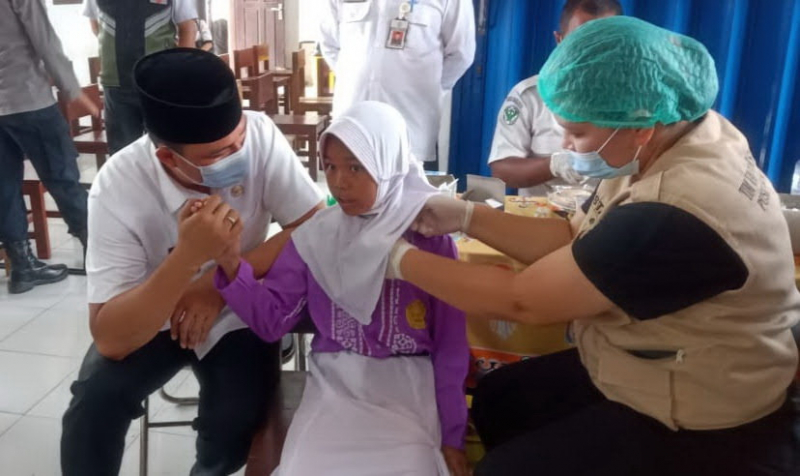 Bupati Minta Dukungan Orang Tua DPRD Apresiasi Capaian Vaksinasi